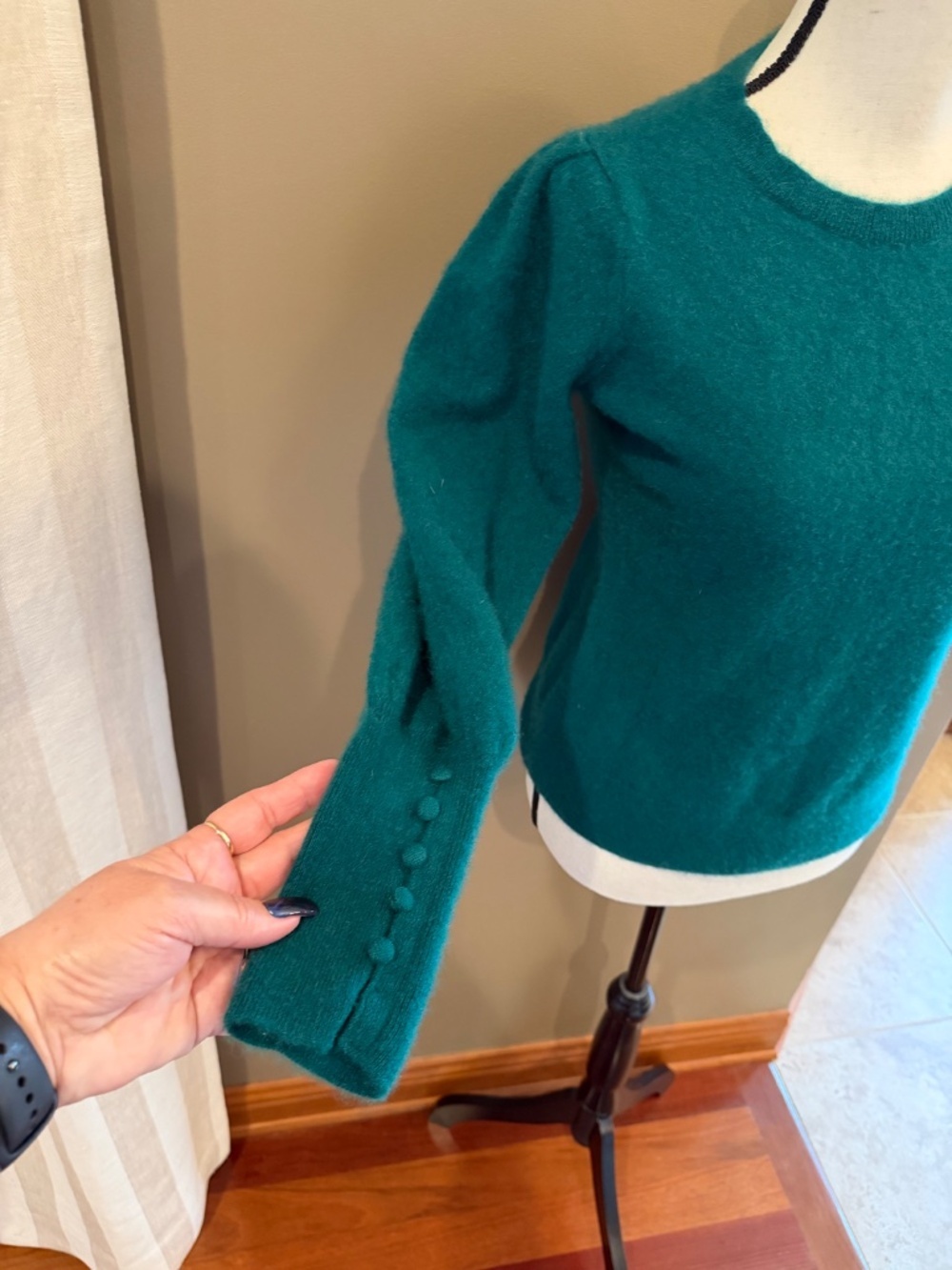 Boston Proper Cashmere Puff Sleeve Sweater, Classy Elegant, Size Medium - Picture 3 of 11